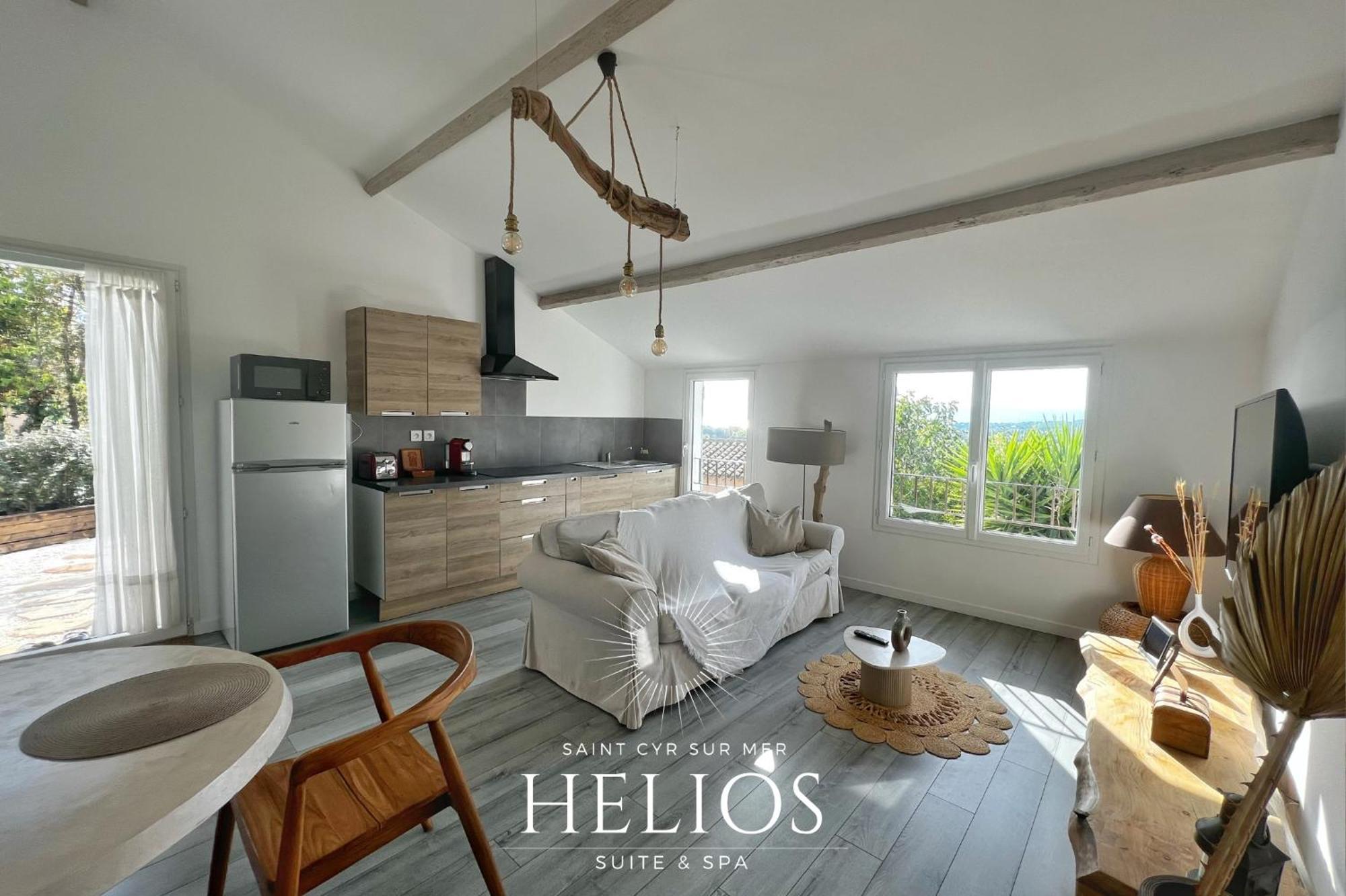 Jacuzzi Vue Sur Helios & Apartment *